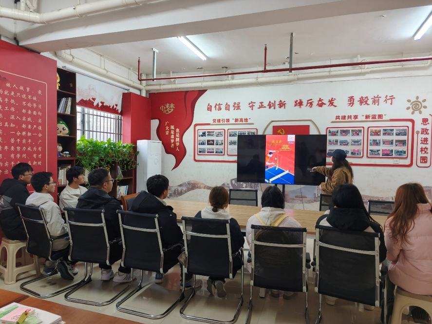 校園文化藝術(shù)節(jié)系列報(bào)道之（九十六） 乒乓協(xié)辦技藝傳，文化藝術(shù)潤心田